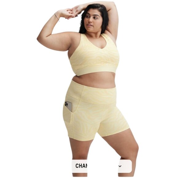 Fabletics Oasis Purelux High Waisted Zebra Shorts - Picture 1 of 11